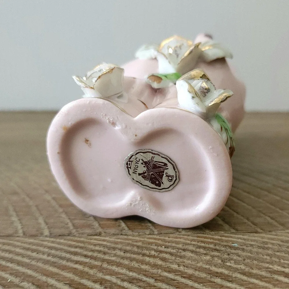 Vintage‎ Porcelain Hand Shaped Jewelry Holder